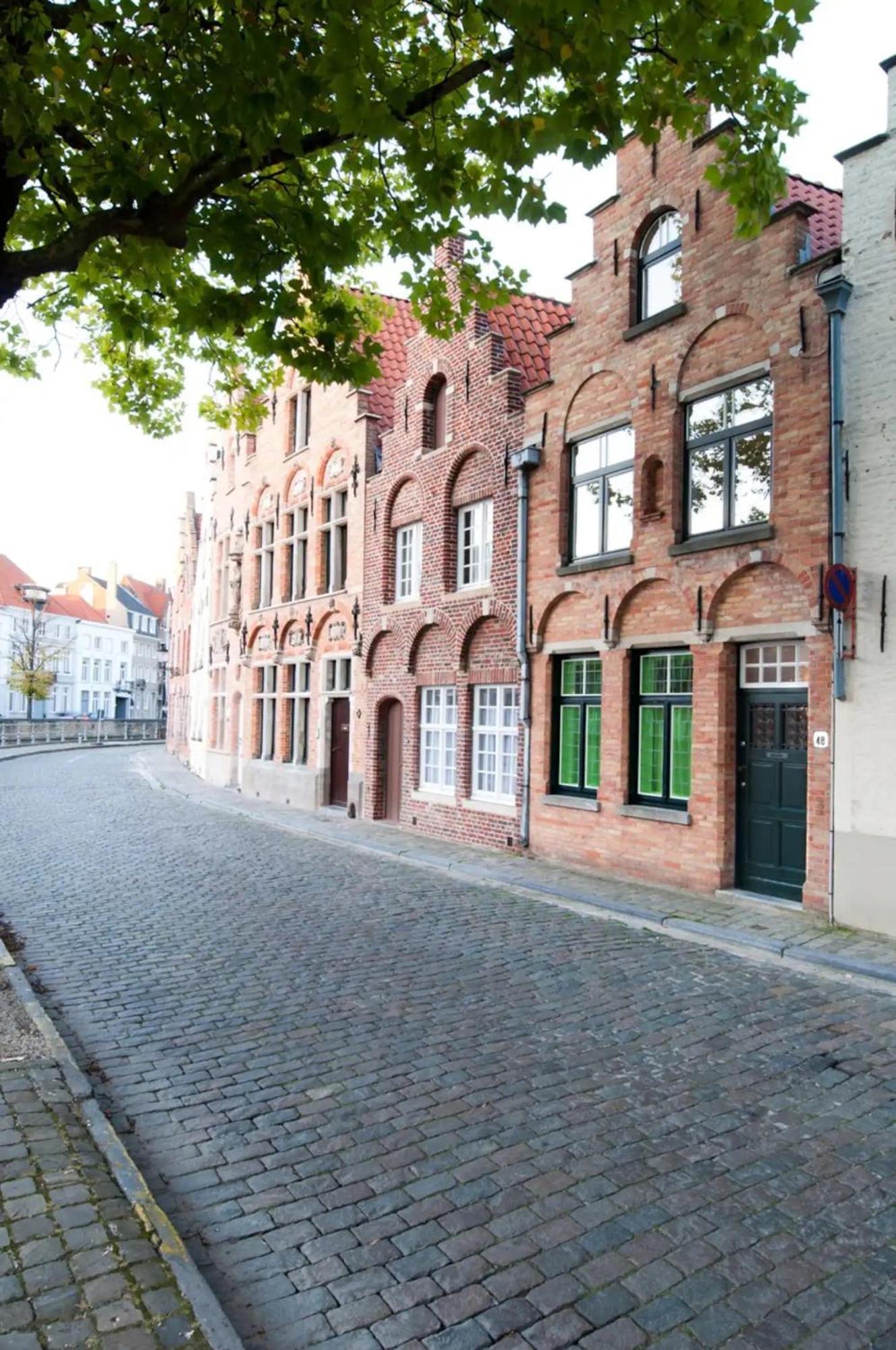Brugse Charme Huis Met Tuin Aan Het Water 8P Bruges Exterior photo